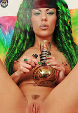 Hot california 420 goth babe smoking out nude