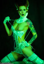 Bride of frankenstein finds huge dick
